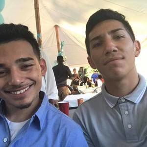 Meet your Posher, Valentin